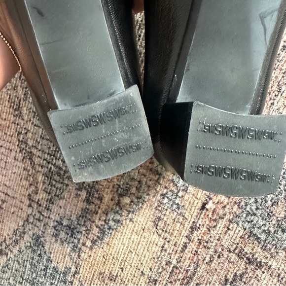 Stuart Weitzman Black Bow Heels sz 8.5 - Picture 5 of 6